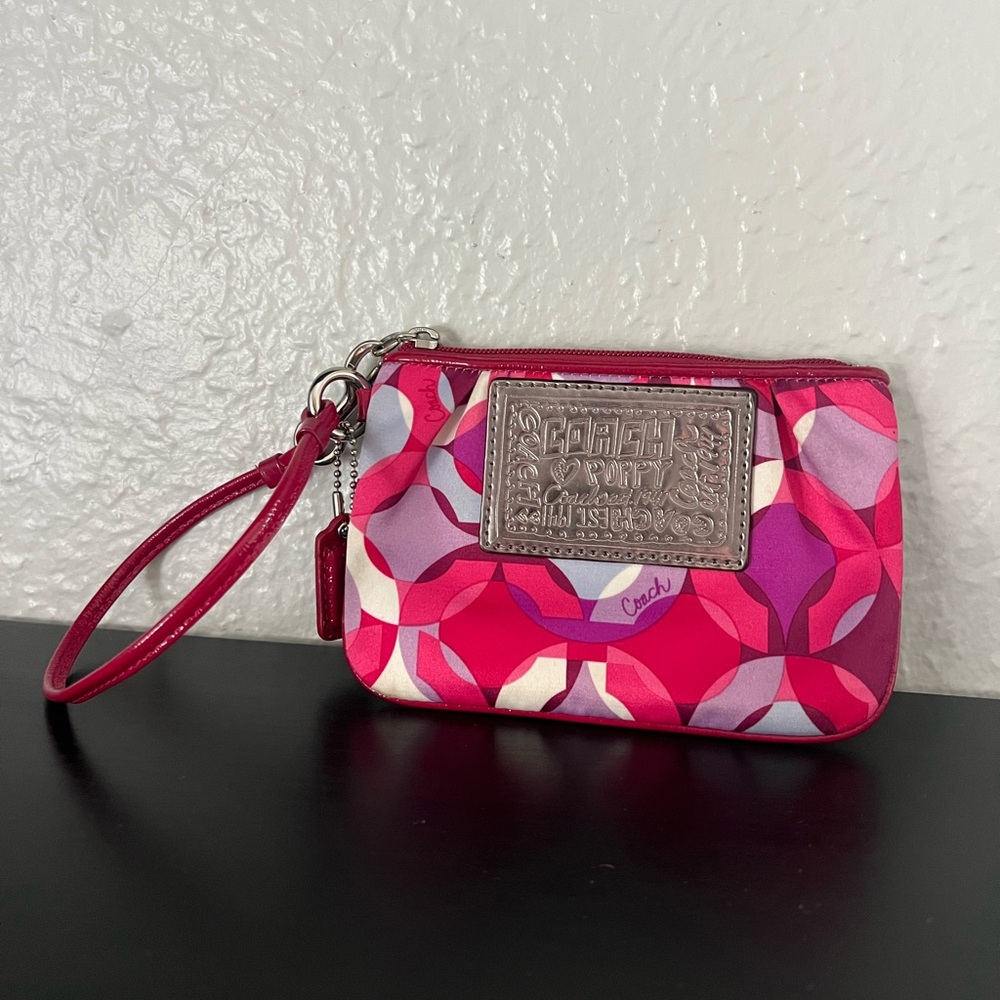 Coach Y2K Poppy Wristlet Wallet - Picture 3 of 8